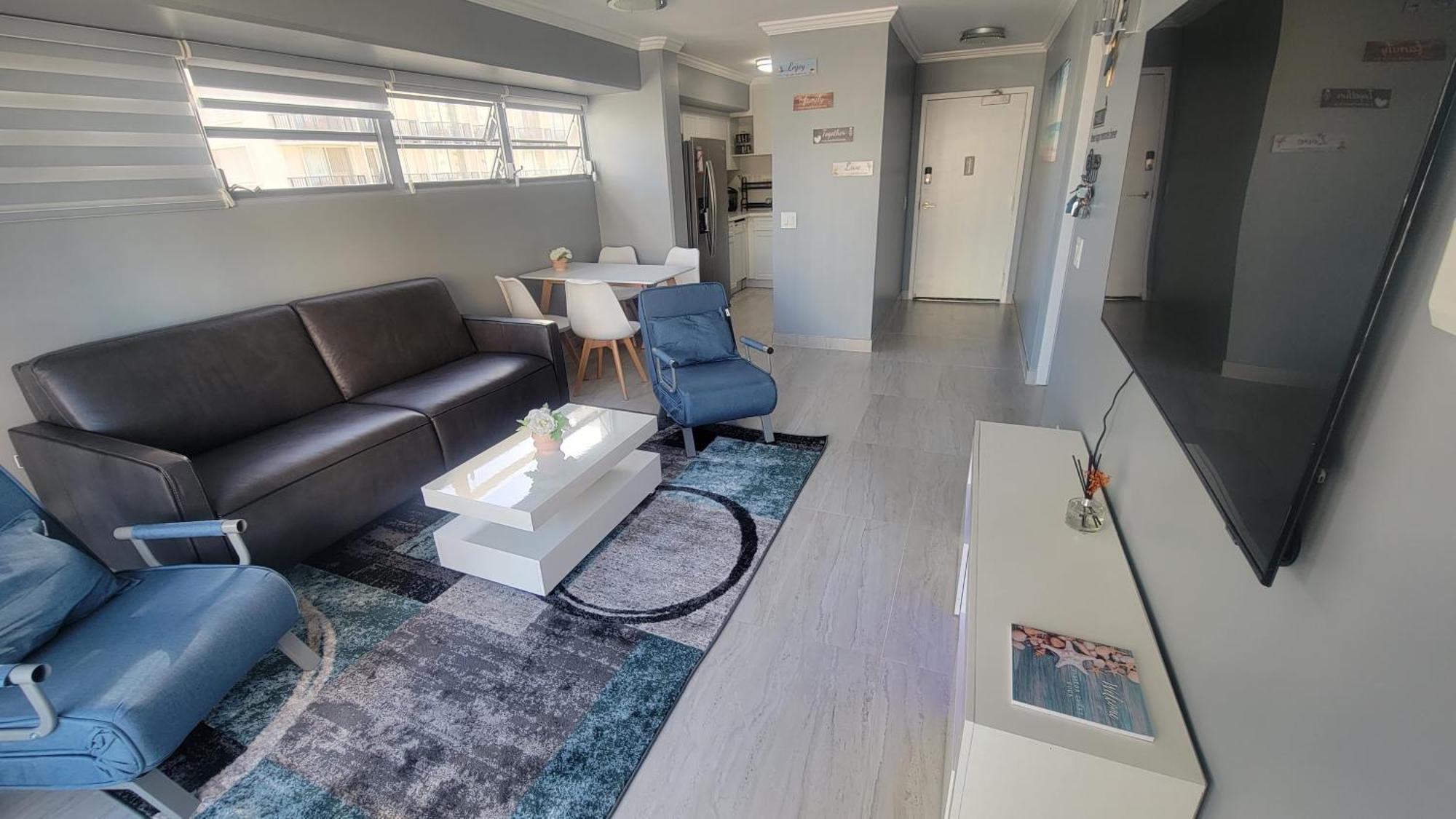 Waikiki Condo 2 Bedrooms 2 Bathrooms With 1 Free Parking Space โฮโนลูลู ภายนอก รูปภาพ